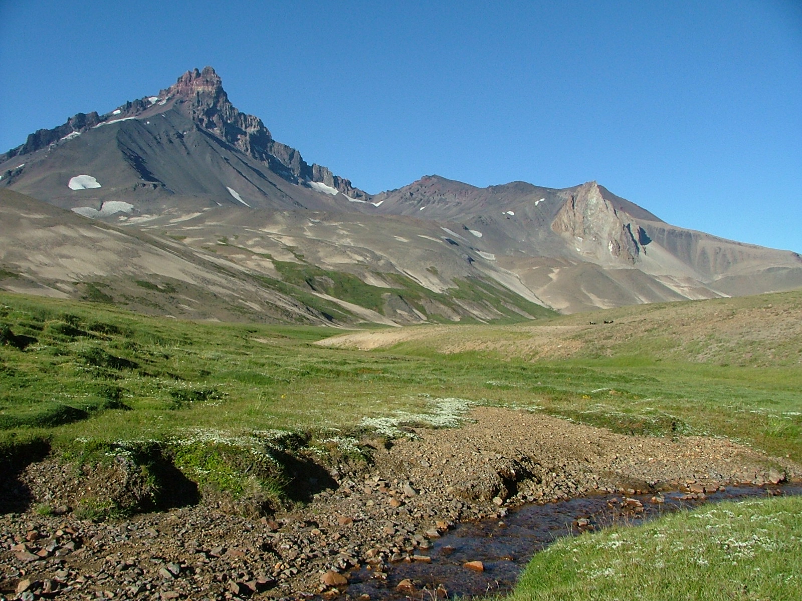 Stream and Campanario VC